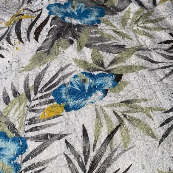 SHOW ME YOUR MUMU CHER TROPICAL FLORAL LONG SLEEVE LACE TOP & LACE MINISKIRT SET - Picture 6 of 11